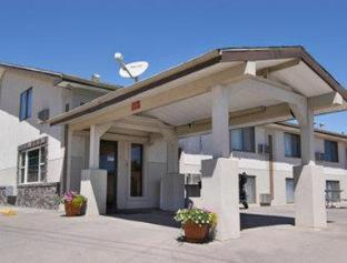 Super 8 By Wyndham Belle Fourche Sd Hotel Стая снимка